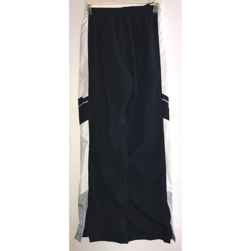 Nike boys large pants black and white